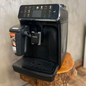 13. Philips EP5500 Iced Coffee